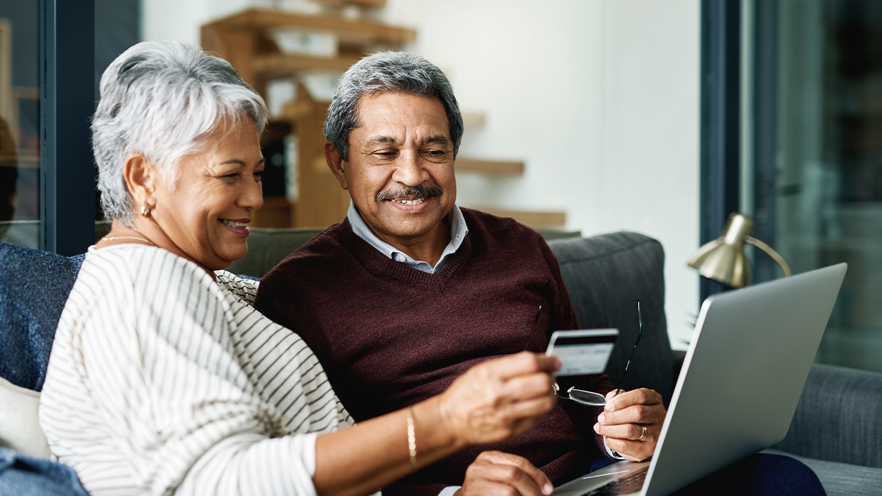 Transforme o valor do seu imóvel em crédito com condições especiais para aposentados e pensionistas. Mais liberdade, mais tranquilidade.